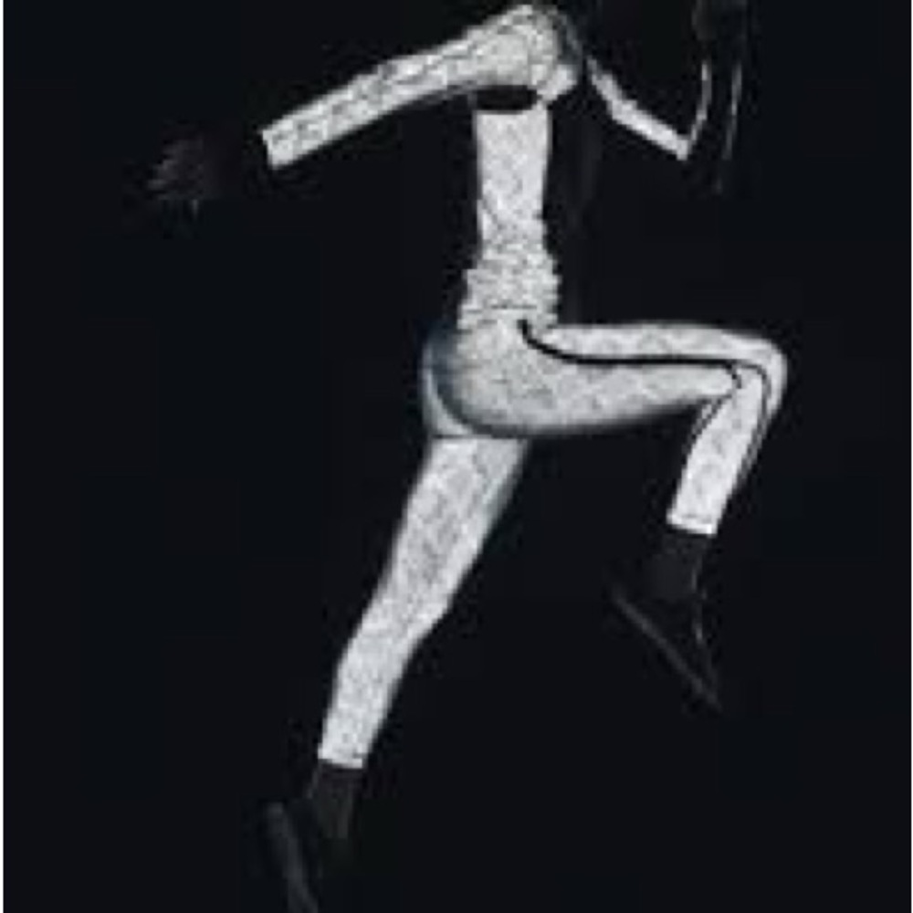 Lululemon Ravishing Reptile Special Edition